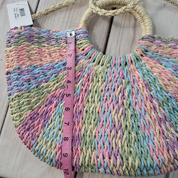 D'margeaux Colorful Multicolor Spring Crossbody Handbag - Picture 4 of 8